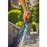 Gardena Cleansystem rokas suka S (cieta), ar savienojumu šļūtenei, nelielu platību tīrīšanai