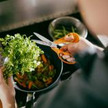 Fiskars Virtuves šķēres, 18 cm 1075051